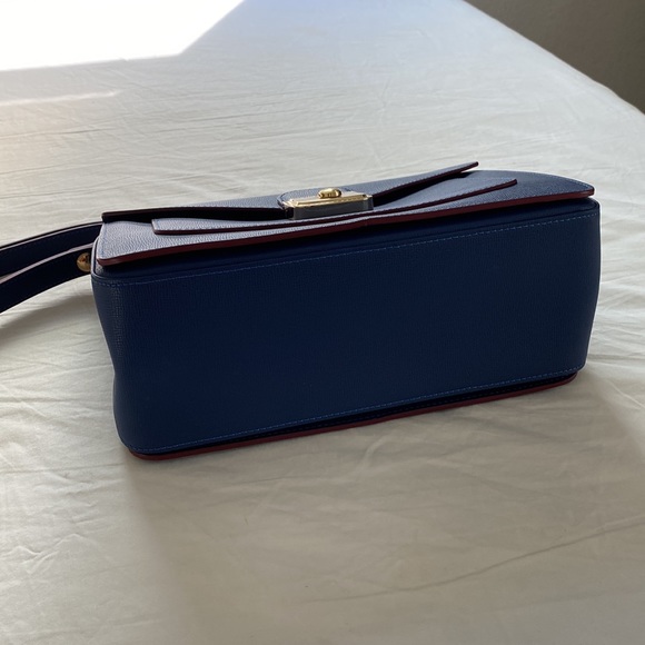 Longchamp Le Pliage Heritage Shoulder Bag - Picture 16 of 17